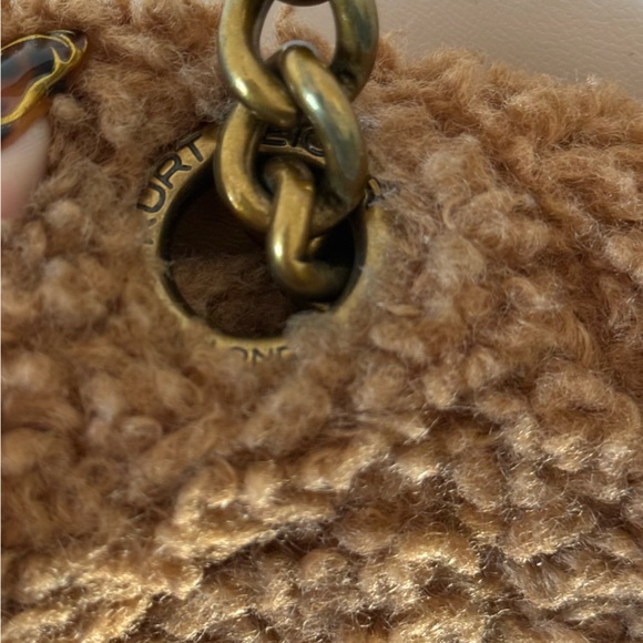 Kurt Geiger Kensington Faux Fur Plush Crossbody Bag Brown Camel - Picture 4 of 8